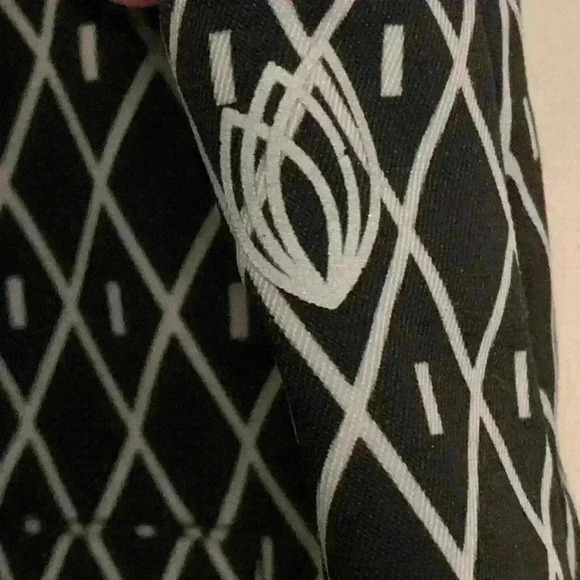 GGBlue Luxe Sport Golf Skort Wrap, Black & White pattern, Women’s Size 10 - Picture 8 of 12